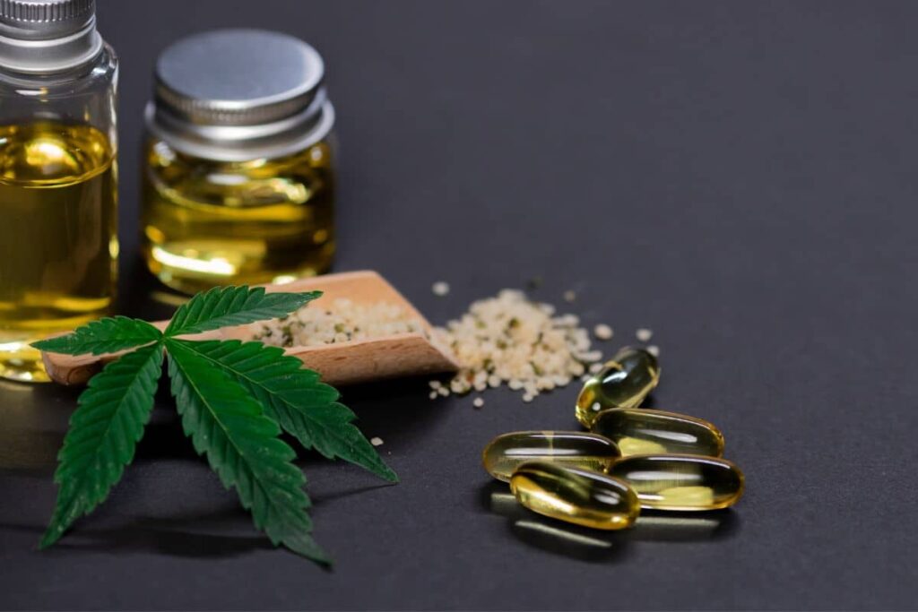 Delta 8 capsules and oil