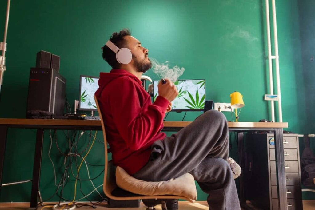 Smoking weed and playing games on twitch