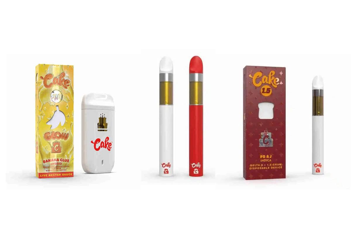 Cake vape bars with multiple flavors