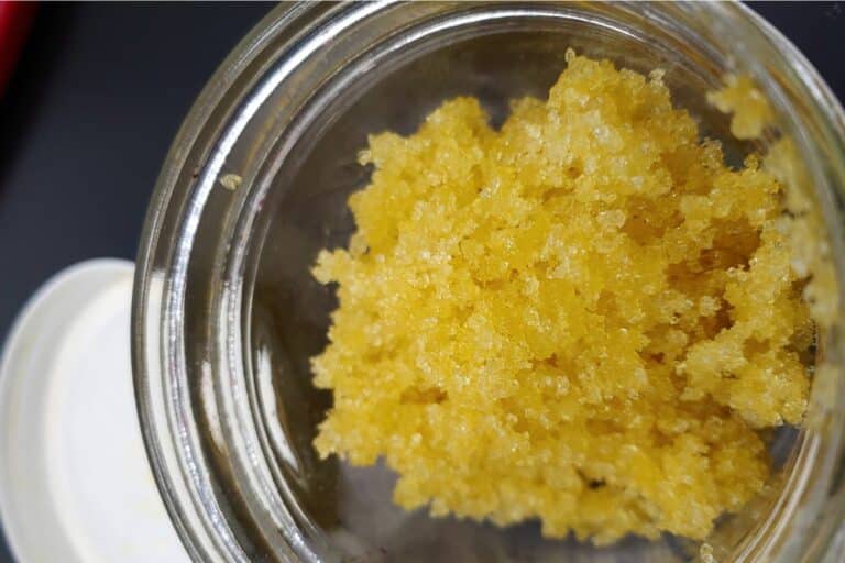 THCa sand in a glass box