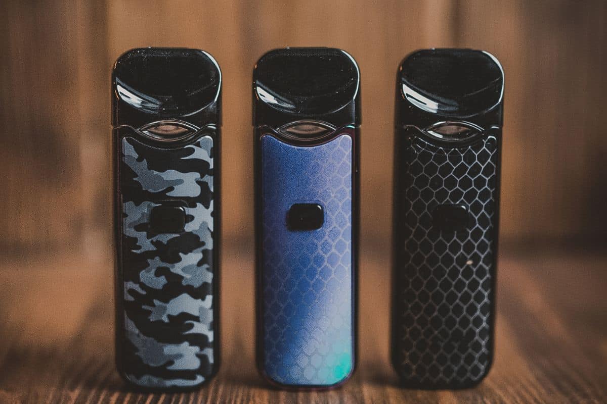 Various disposable vapes