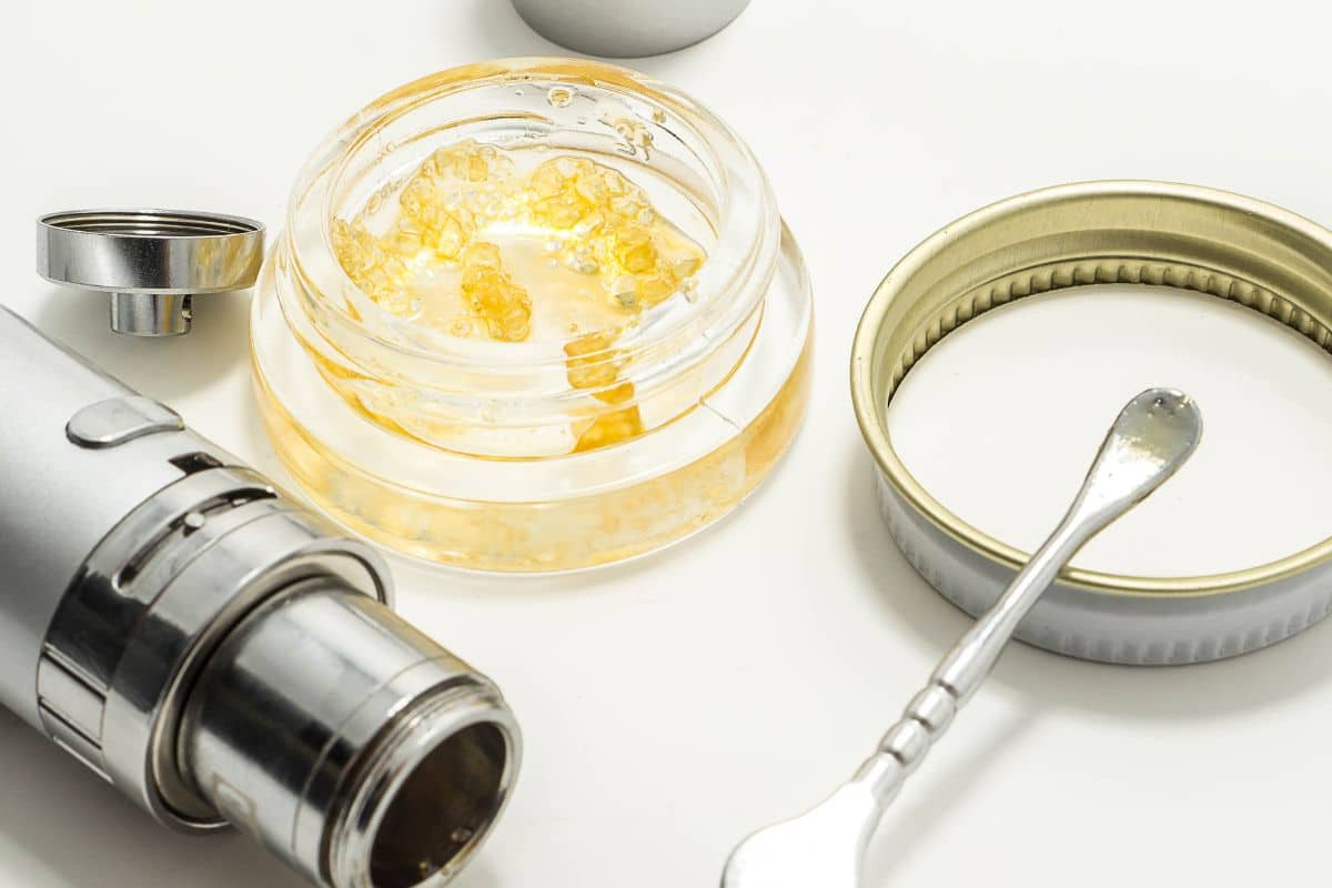99.9% THCa Crystalline
