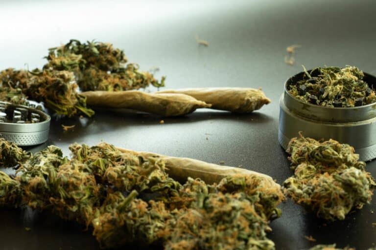 Popcorn buds being used in blunt.