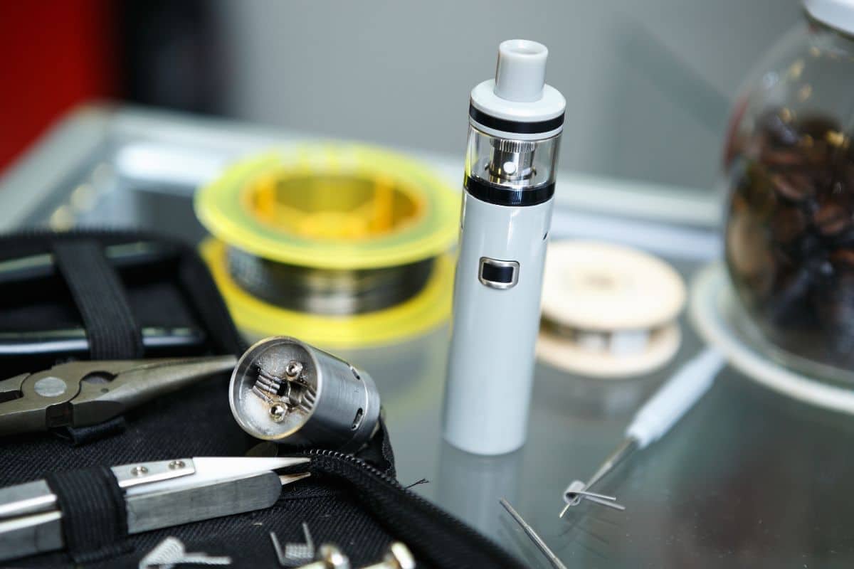 Removing faulty vape parts from the vape for its proper disposal and prevent fire related accidents