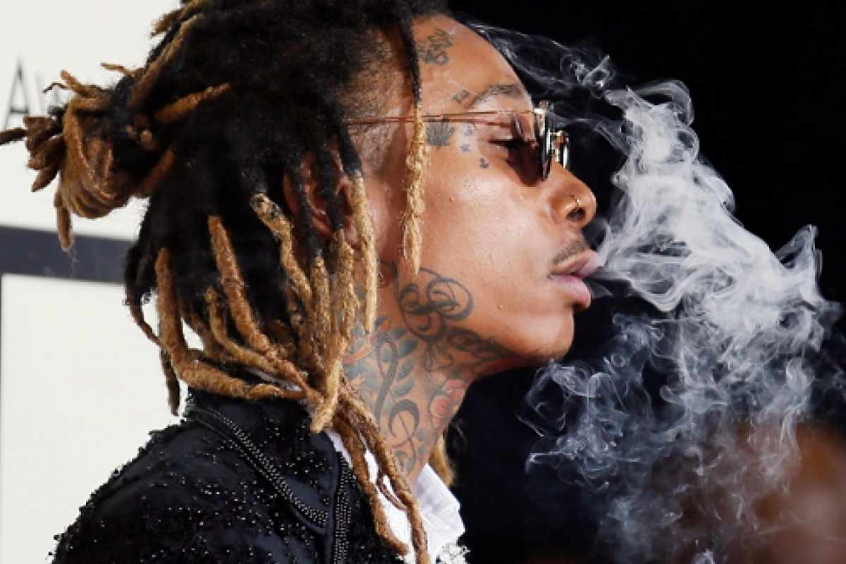 Wiz Khalifa is smoking weed