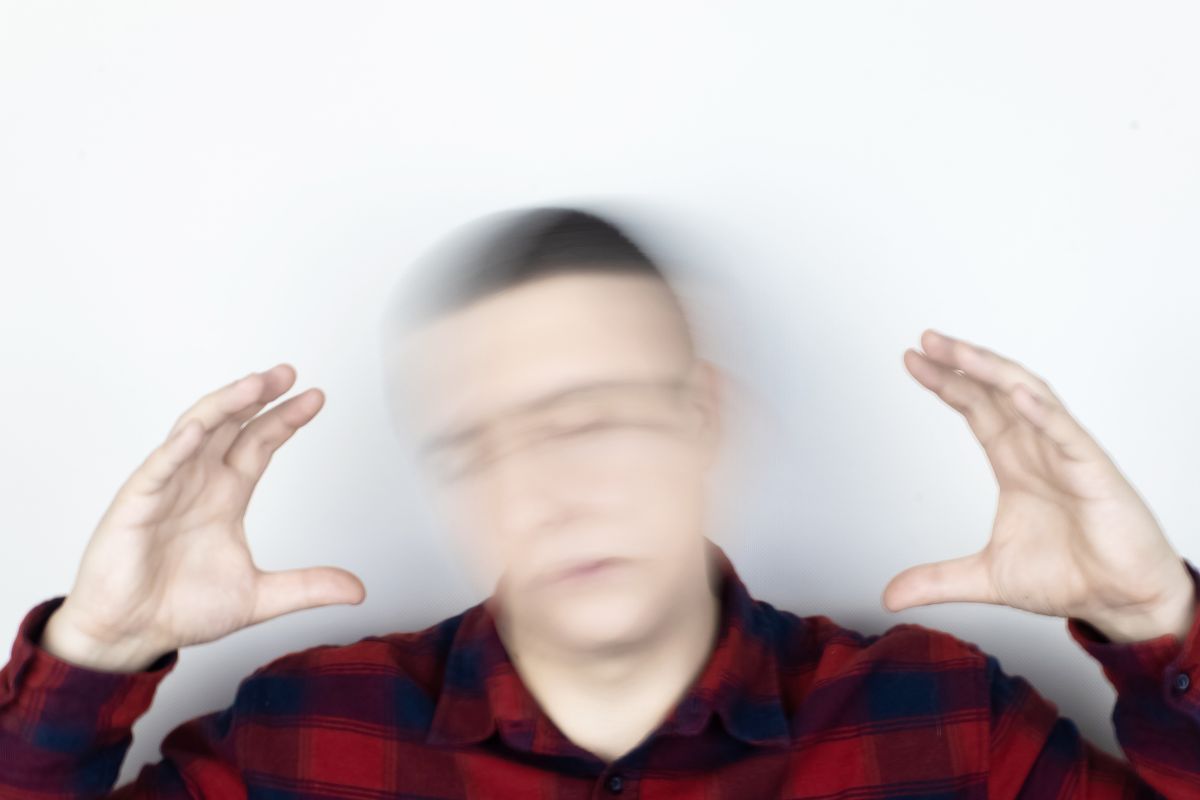 A guy feeling Dizzy after vaping