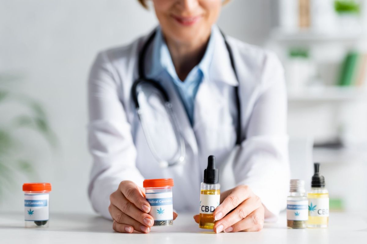 A doctor prescribes medical cannabis to patients.