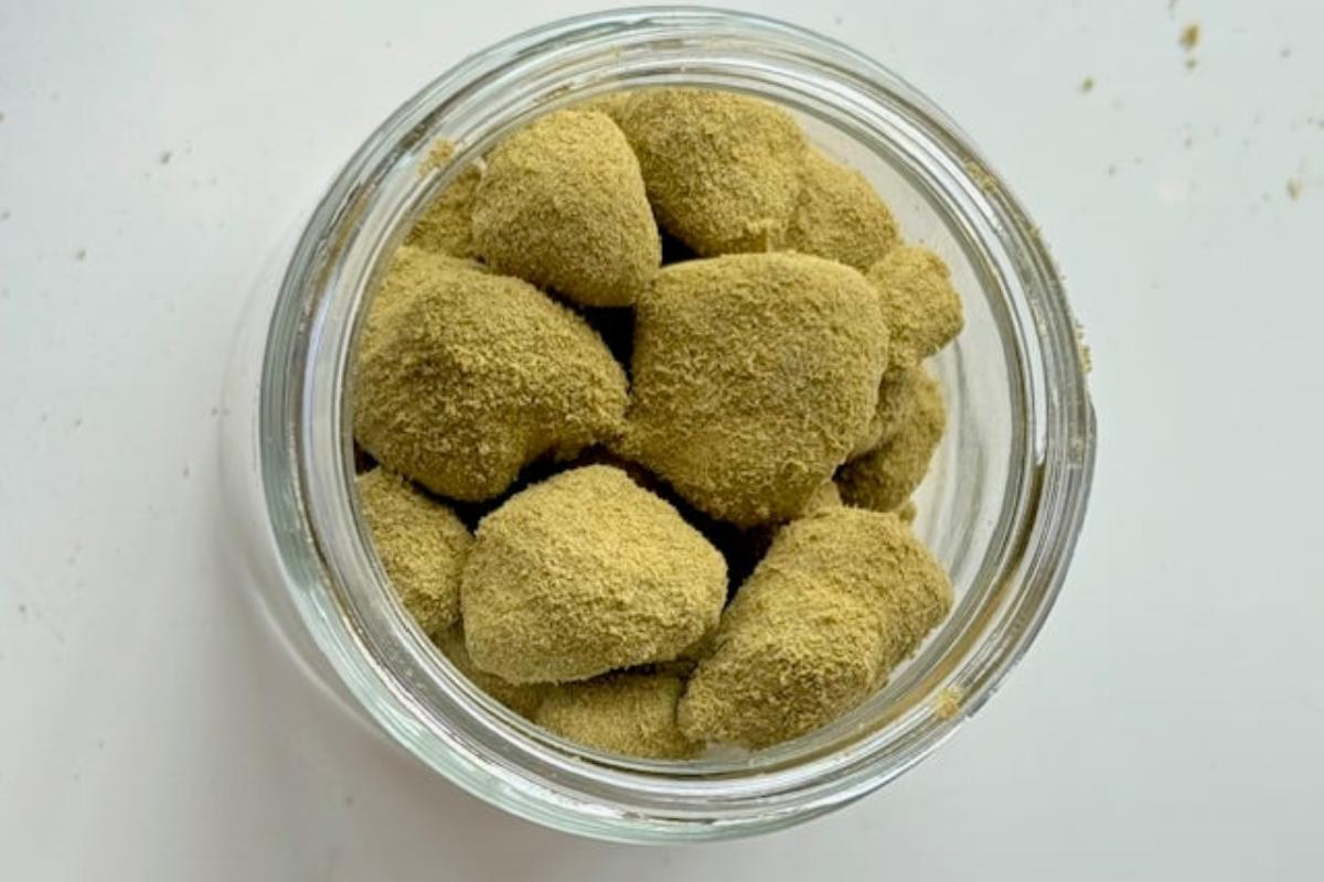 Moon rock weeds kept in a jar